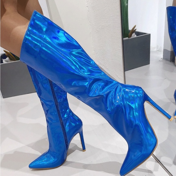 Patent leather boots - Picture 2 of 5